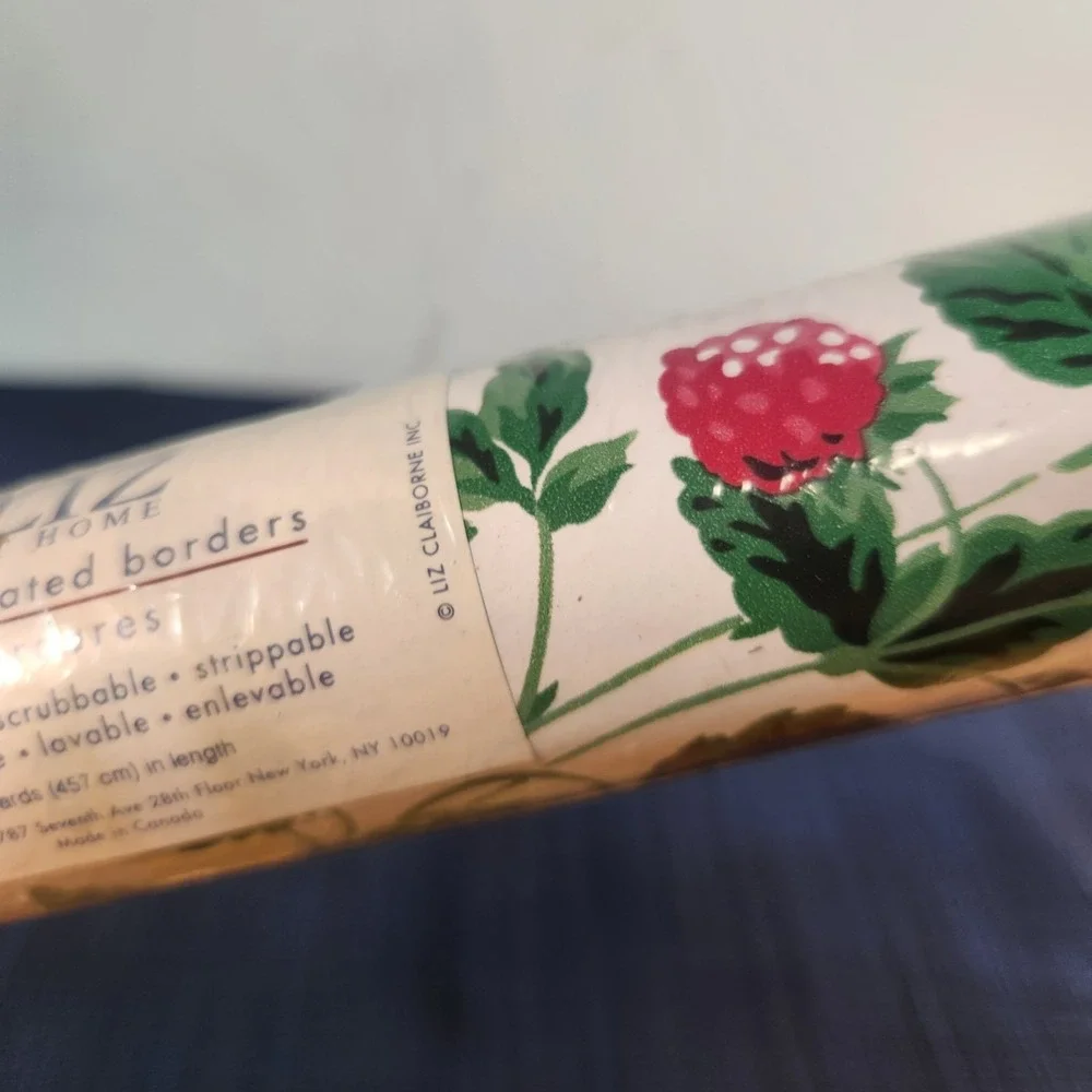 liz claiborne Blue Berry Vintage Border Wall Paper